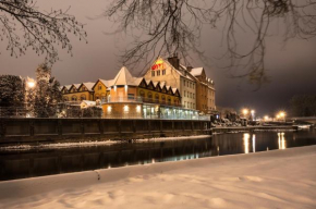 Отель Hotel Nad Pisą  Пиш